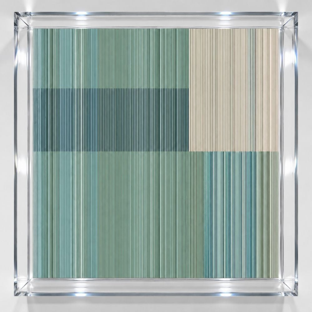 UNDERLINE 677B / LIGHT BLUE / BEIGE / ACRYLIC BOX