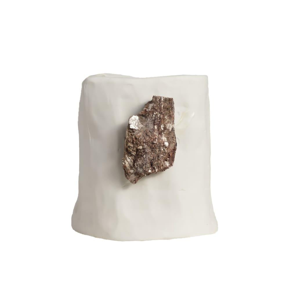 PORCELAIN VASE