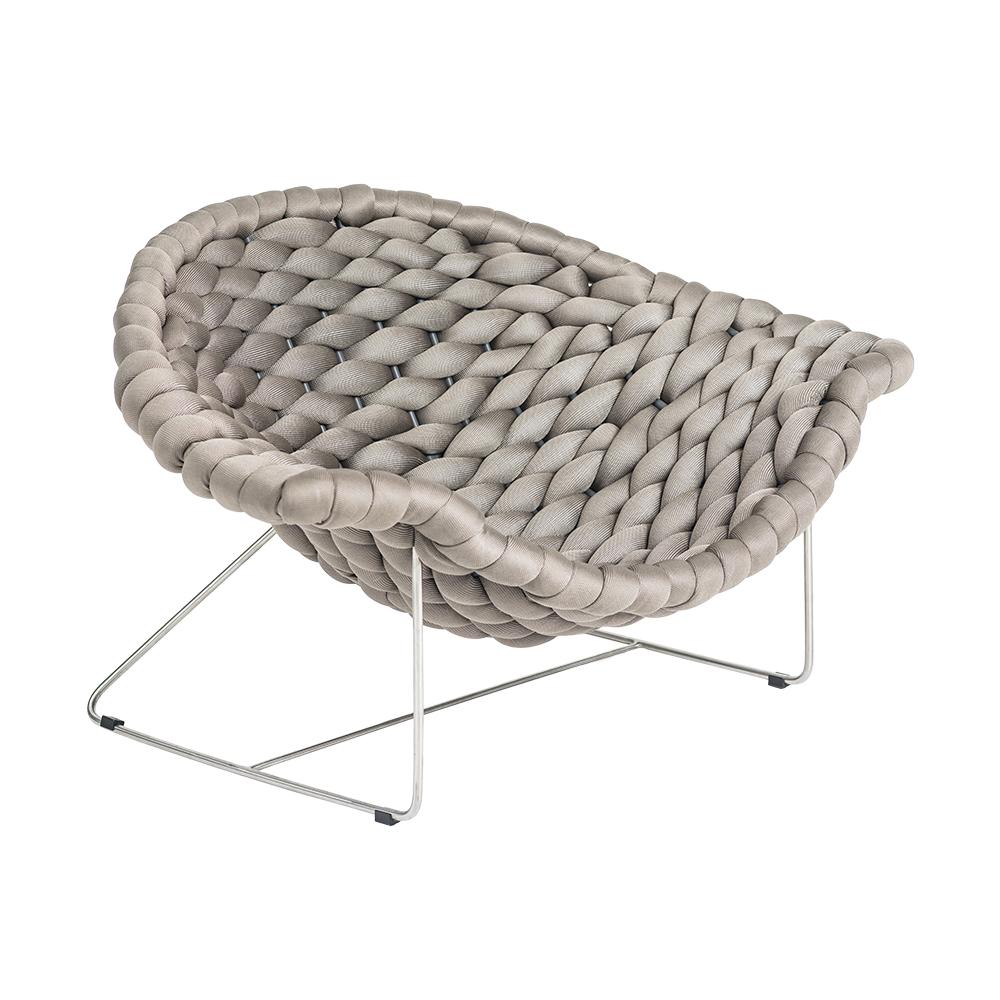 ARRAIA LOUNGE CHAIR