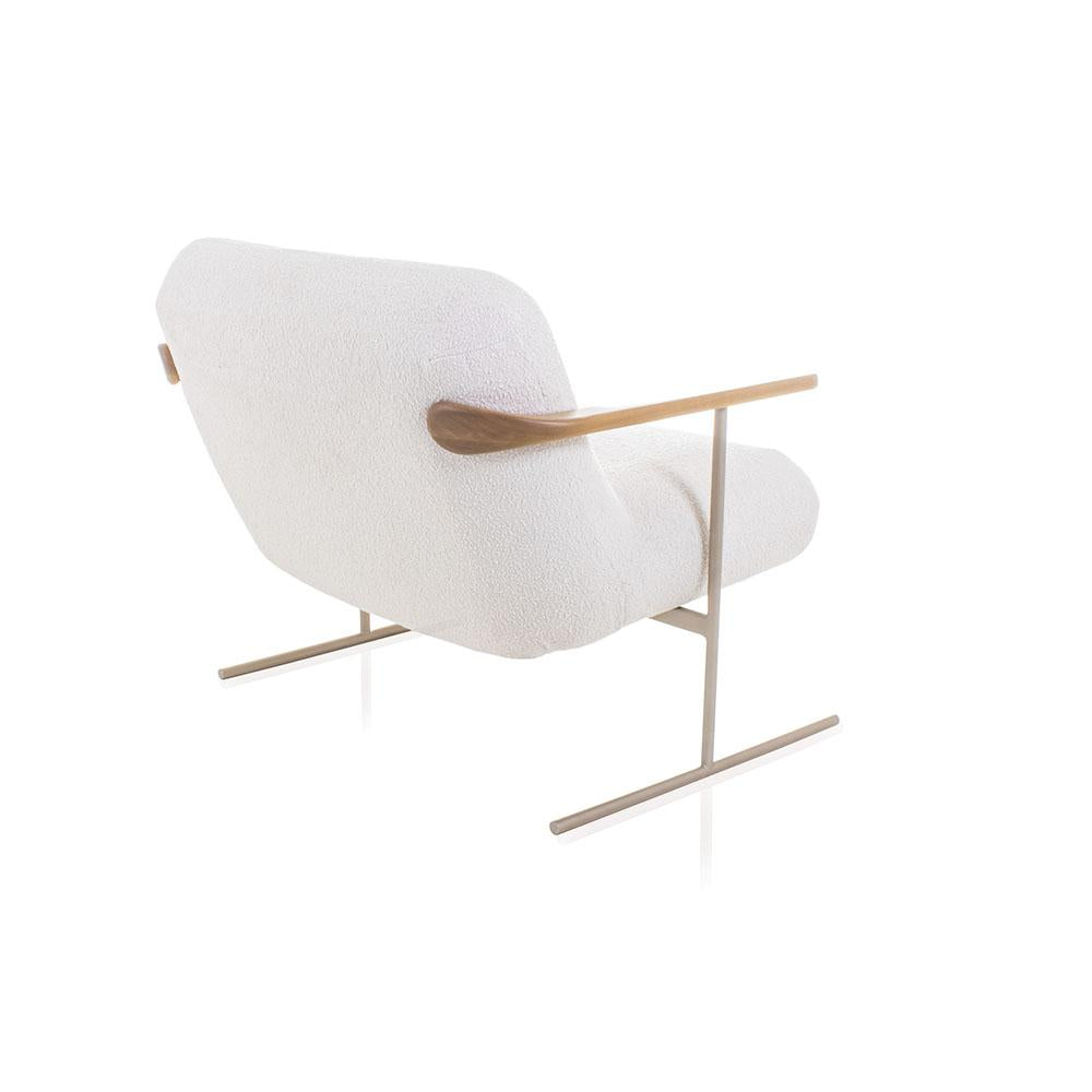HAUS LOUNGE CHAIR