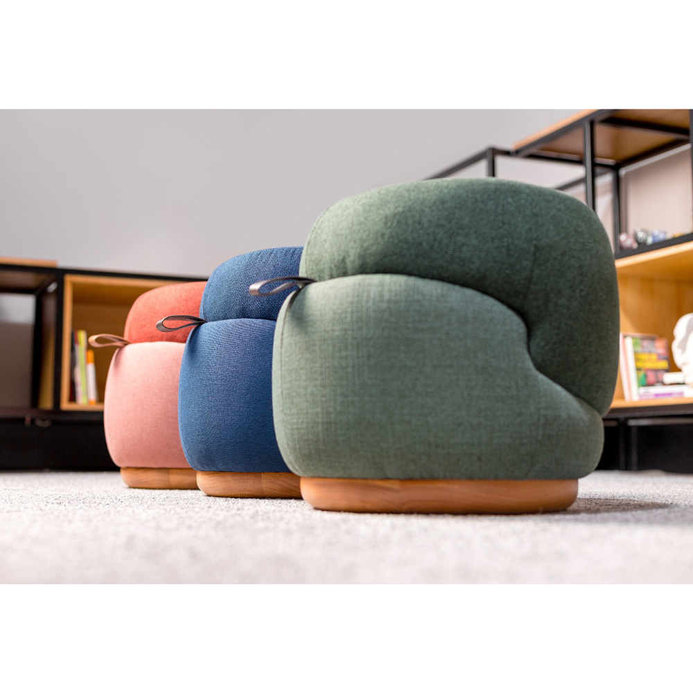 GEMEOS STOOL