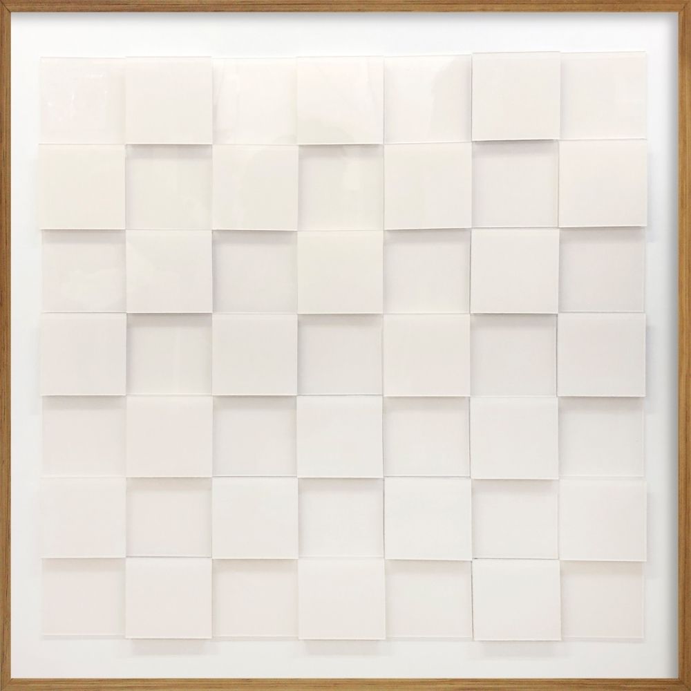 QA - WHITE SQUARE 1561