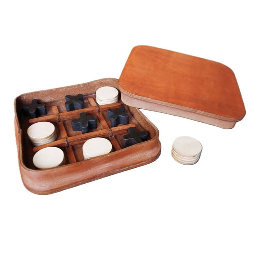 WT - TIC TAC TOE BOX LEATHER GAME