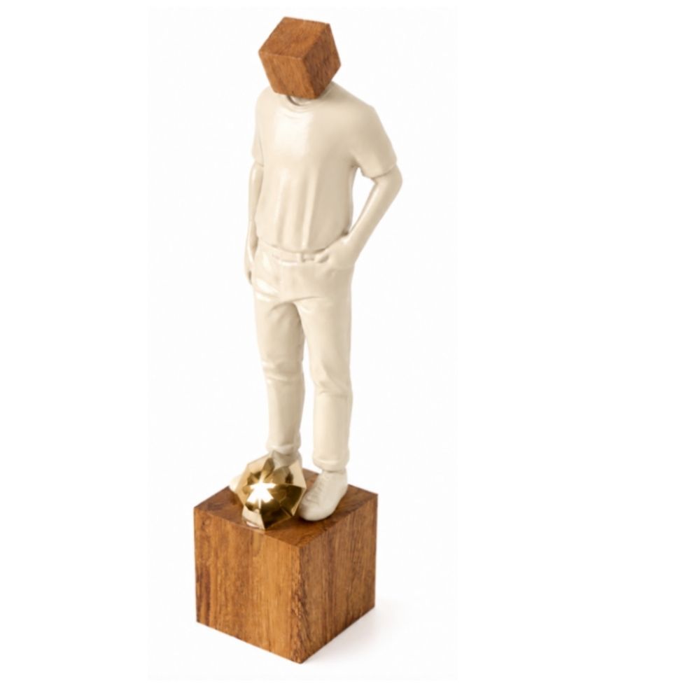 II - ABRIGO 2 SCULPTURE