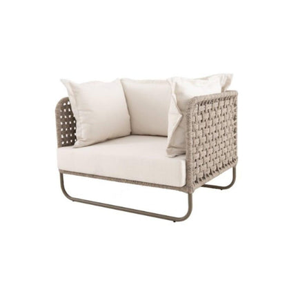 VITTA LOUNGE CHAIR