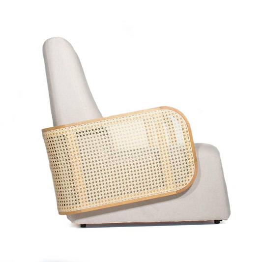 PRIMA LOUNGE CHAIR