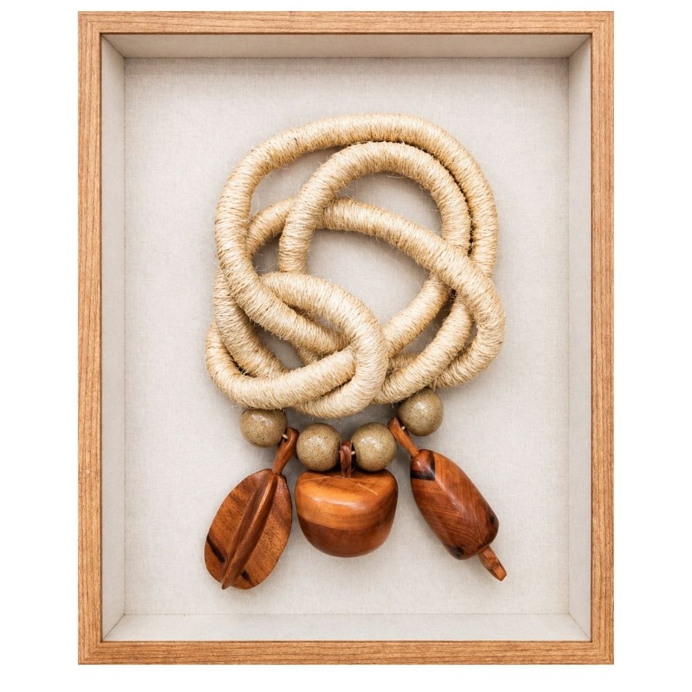 RB - NECKLACE 20 FRAMED