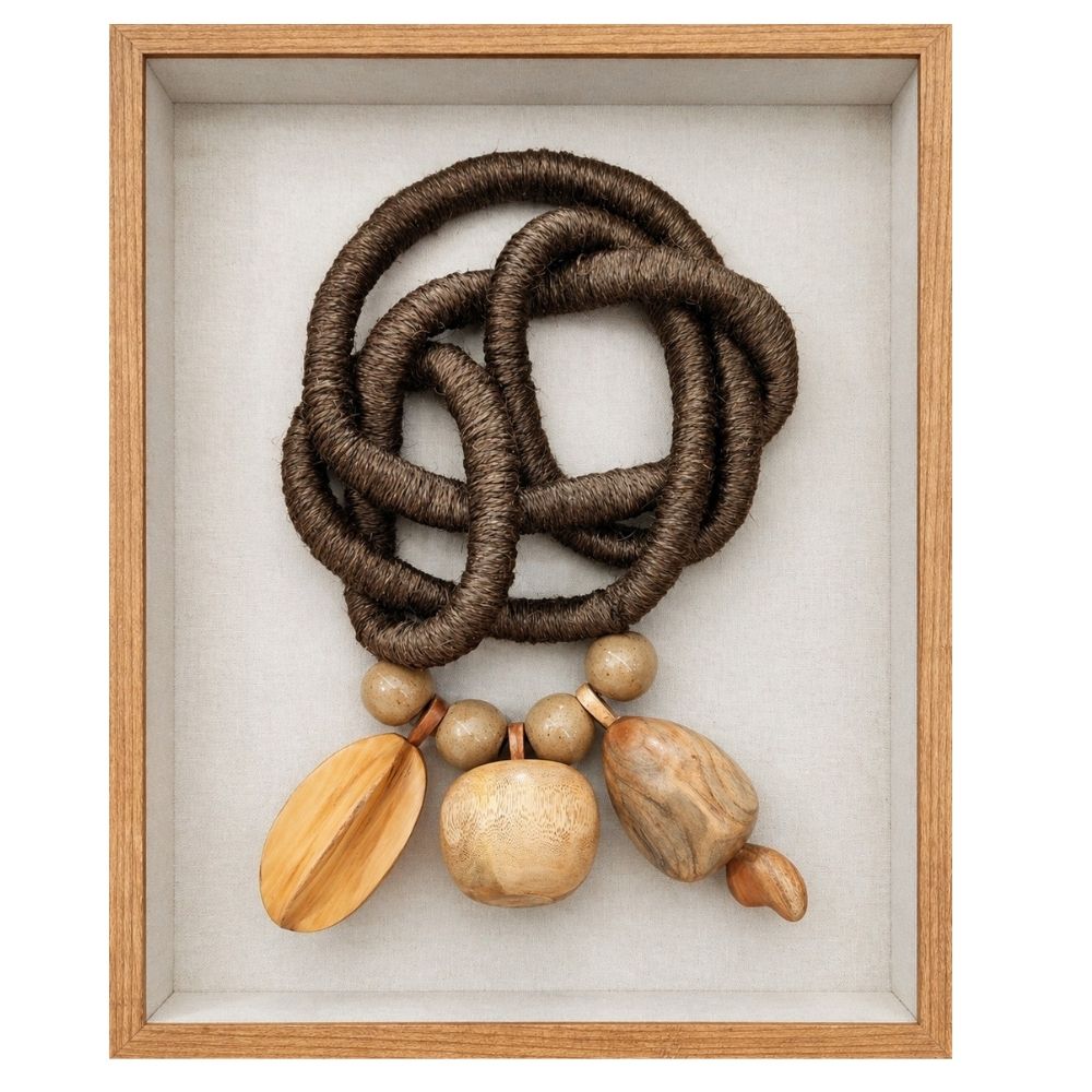 RB - NECKLACE 20 FRAMED